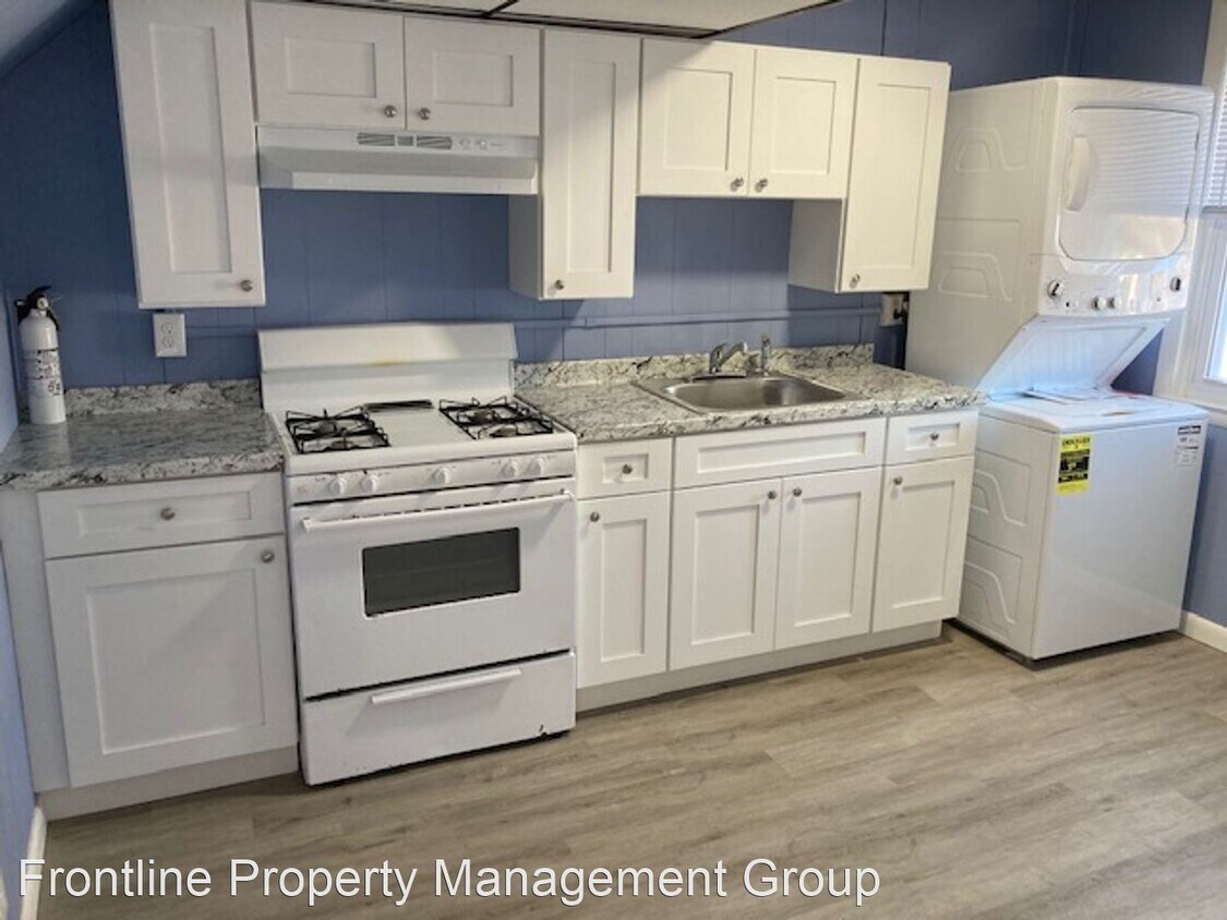Foto principal - 3 br, 1 bath House - 734 Pennsylvania Ave