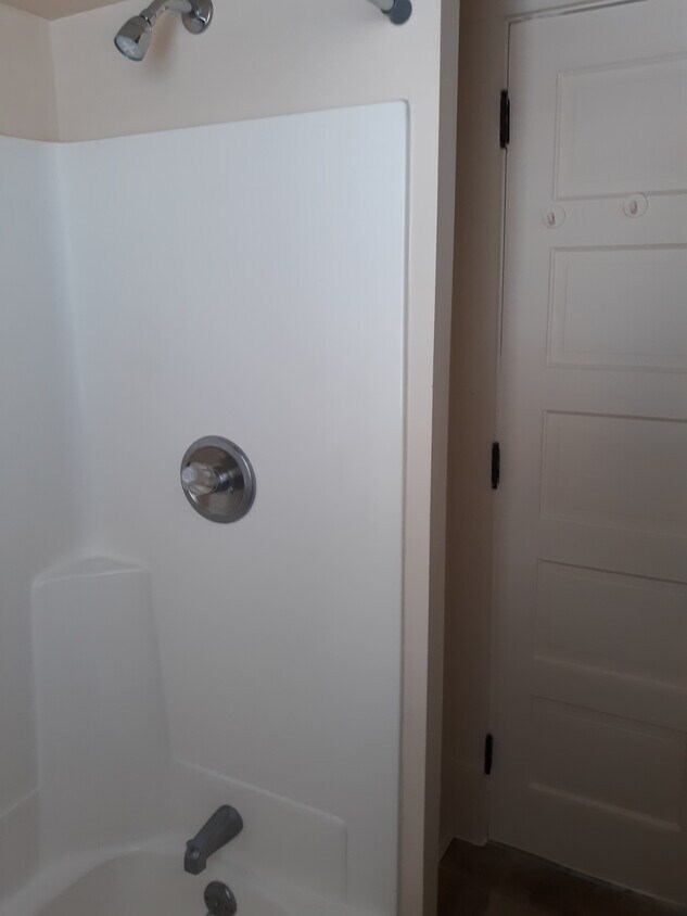 Bathroom - 1024 Georgia Ave