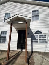 Building Photo - 14 A St