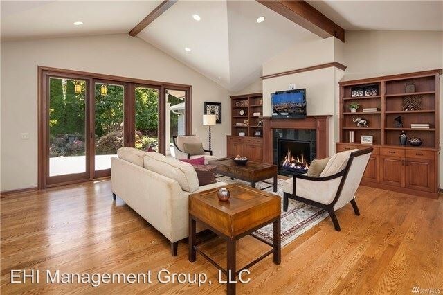 Building Photo - 8417 NE 21st Pl