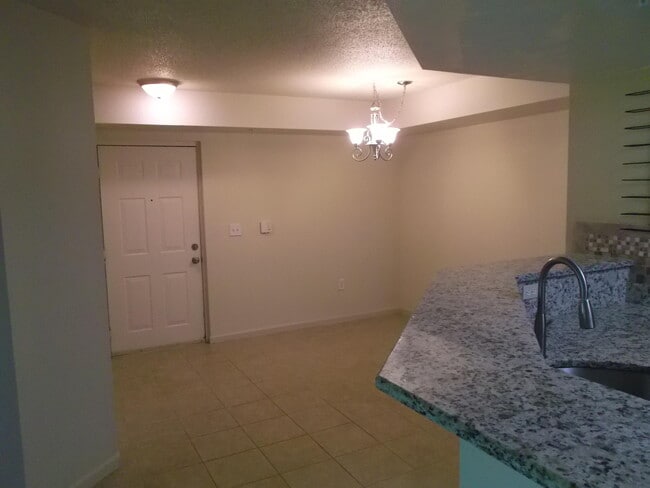 Foto del edificio - 3604 NW Adriatic Ln