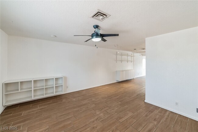 Foto del edificio - 4312 San Angelo Ave