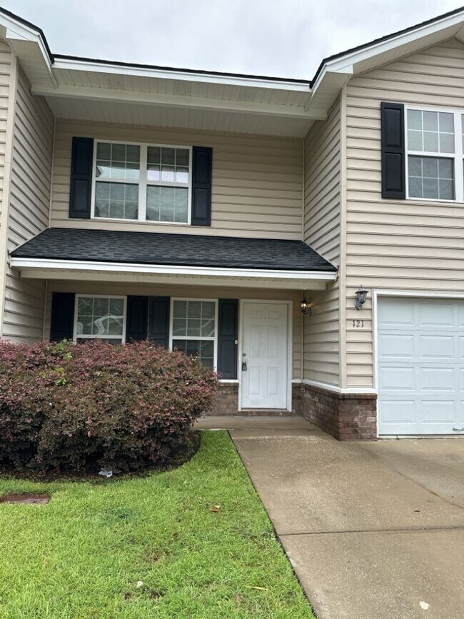 121 Aubrey Trail, Richmond Hill, GA 31324 House Rental in Richmond