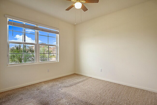 Building Photo - 10475 SW Toren Wy