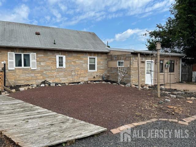 Primary Photo - 1515 Thomas Ave