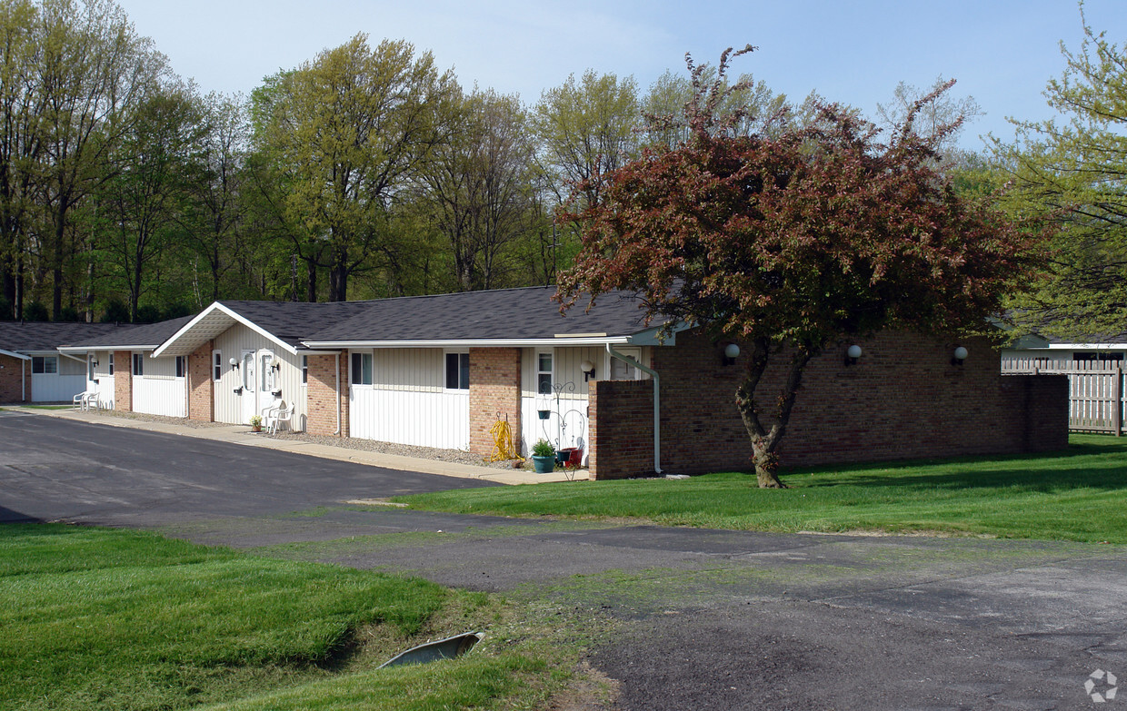 Primary Photo - Georgetown Apartments