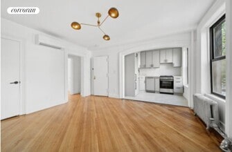Building Photo - 366 Clermont Ave