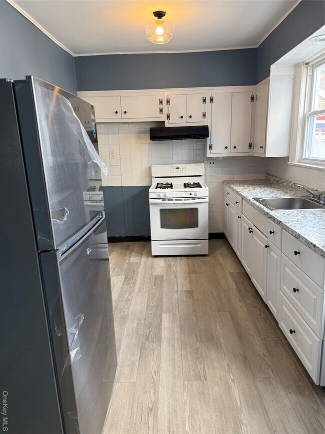 Foto del edificio - 31 Lafayette Ave