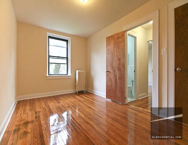 Foto del edificio - 3989 46th St
