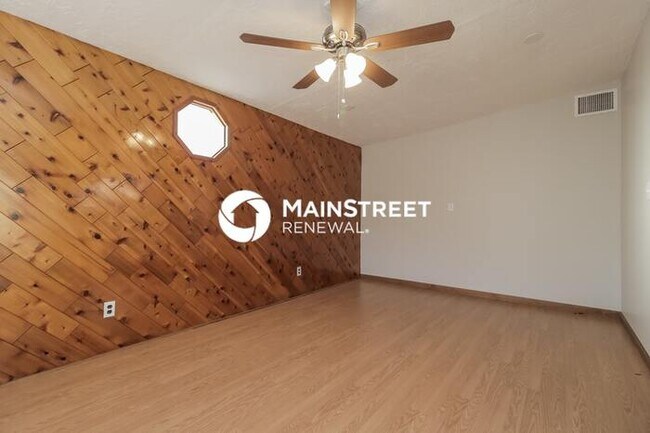 Foto del edificio - 3 Bedroom Pet-Friendly Home in Orlando, FL...