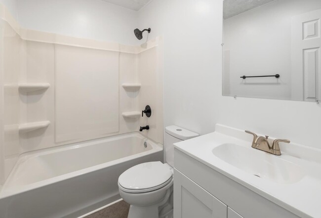 Foto del edificio - 6819 Woodcock Ln