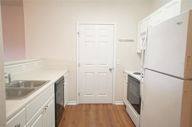 Building Photo - 1610 Raena Dr