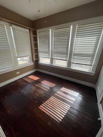 Foto del edificio - 1310 Bell St