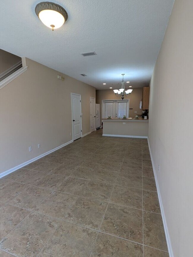 Building Photo - 464 Cabernet Pl