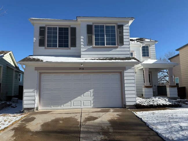 Beautifully refreshed 3-bed, 2.5-bath home in the heart of Highlands Ranch - Beautifully refreshed 3-bed, 2.5-bath home in the heart of Highlands Ranch