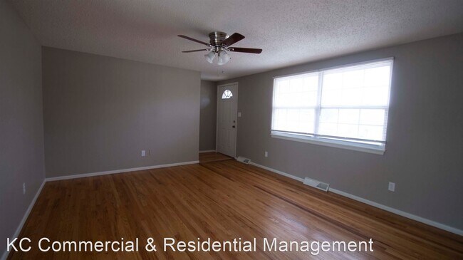 Foto del edificio - 3 br, 2 bath House - 5047 N Fremont Avenue