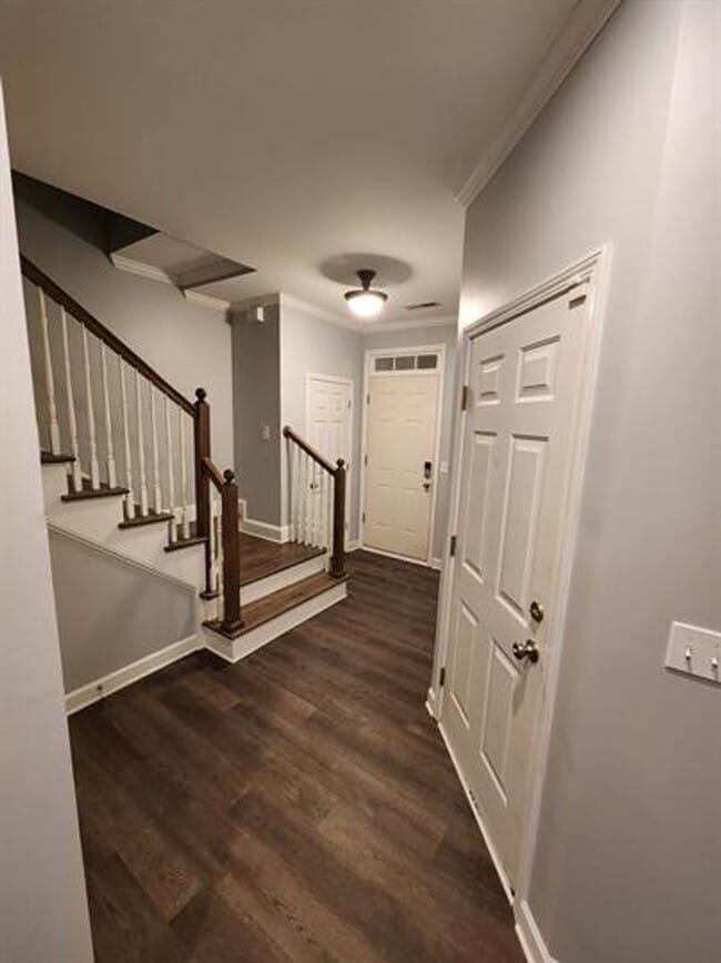 Photo - Spacious 3/2.5 Located Near Downtown Greenville! House