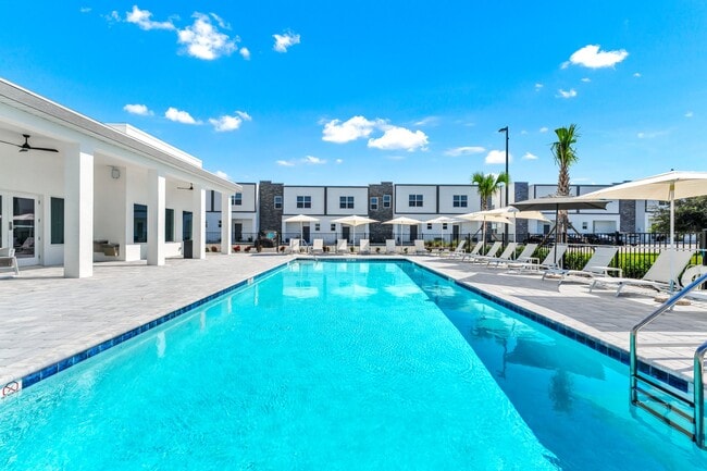 Photo - 352 Famagusta Dr (Davenport, FL) Townhome