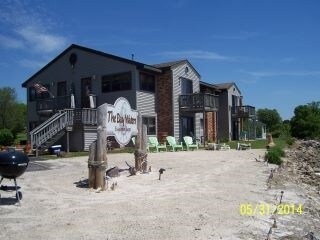 Primary Photo - 1200 Lakeview Dr