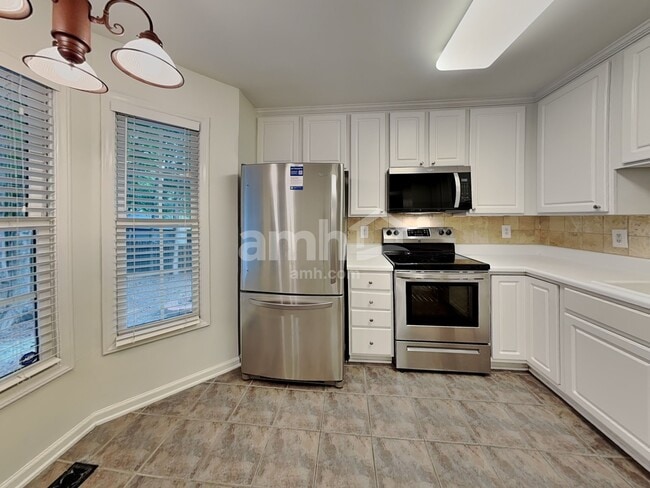 Building Photo - 12524 Waterlow Park Ln
