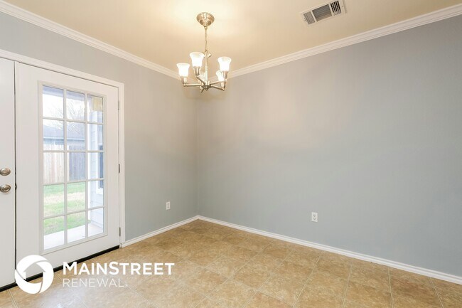 Building Photo - 3000 Crownover St