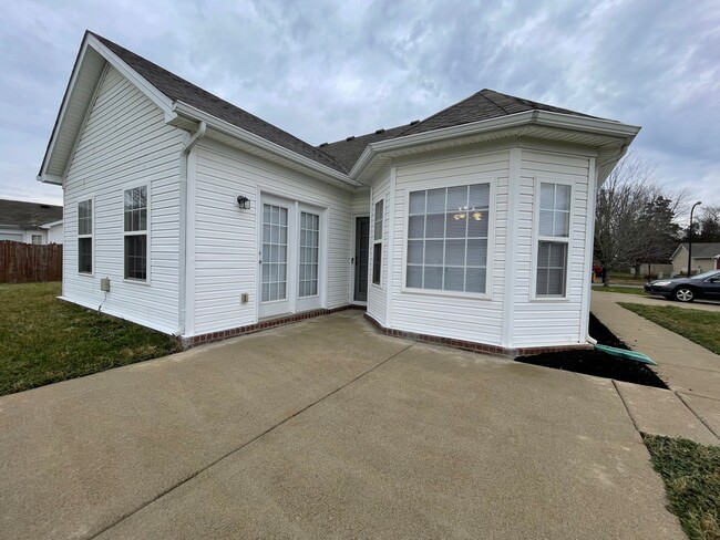 Building Photo - 3000 Pandell Ct