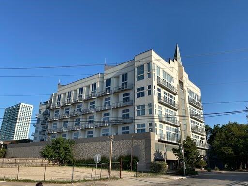 Building Photo - 3311 Yupon St