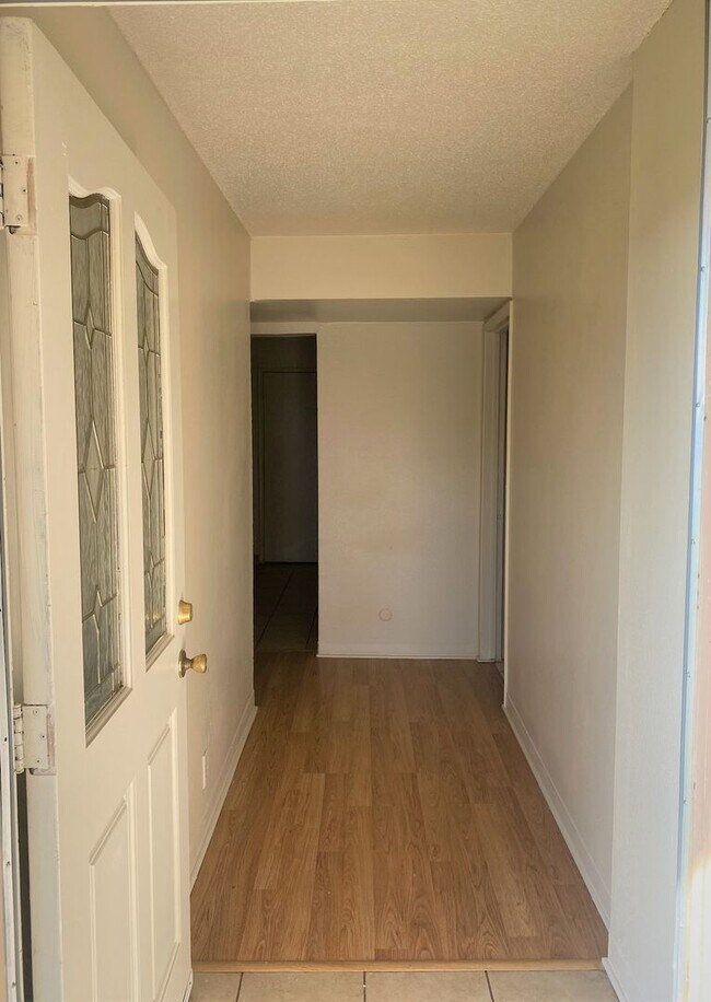 Building Photo - MOVE IN SPECIAL! HALF MONTH OFF OF 1st MON...