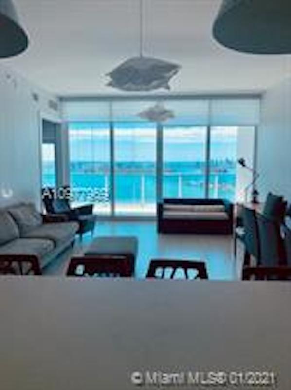 Foto del edificio - 2020 N Bayshore Dr