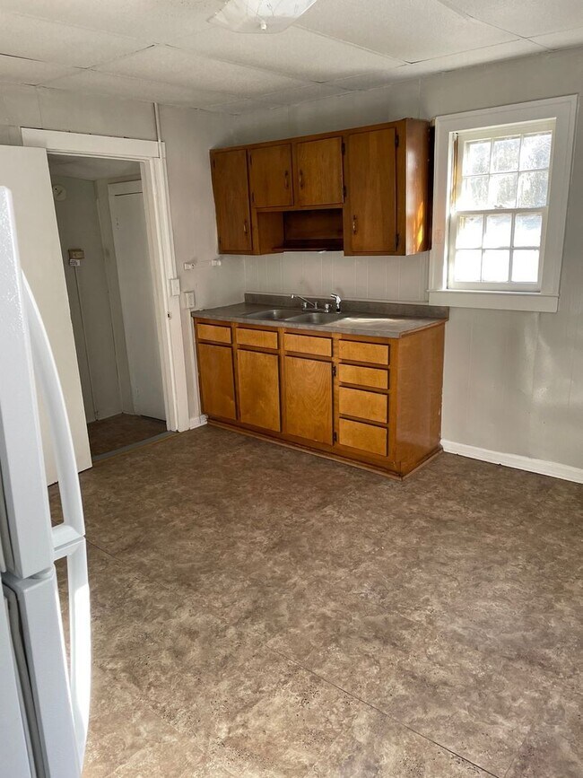 Foto del edificio - 1239 N. Jackson Avenue