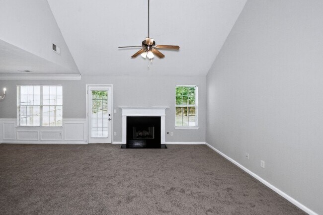 Building Photo - 60 Lassiter Dr
