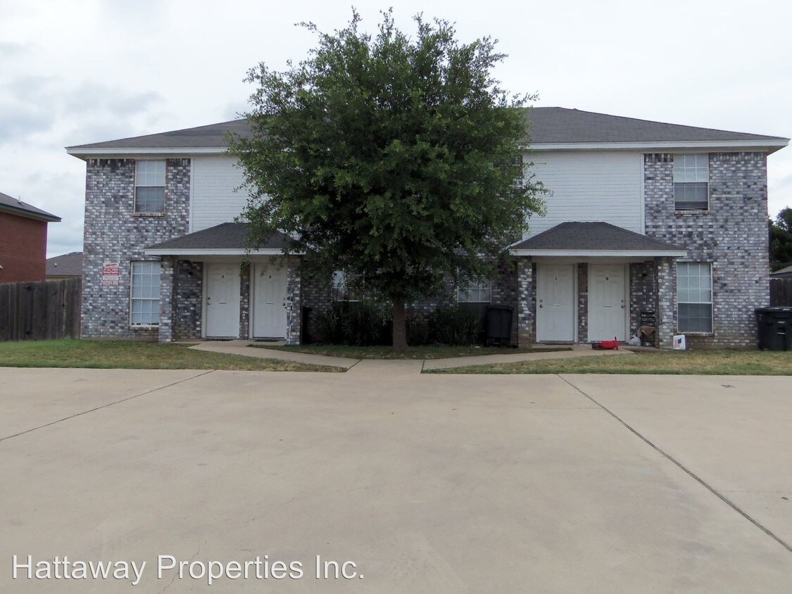 Primary Photo - 4204 Deek Dr