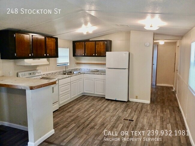 Building Photo - 248 Stockton St