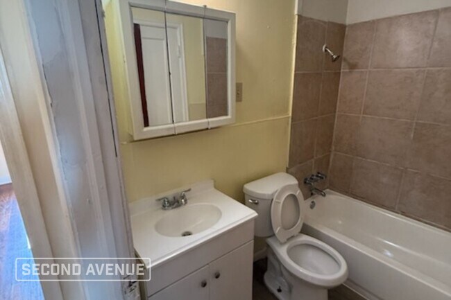 Foto del edificio - 2731 Jeffrey Ave