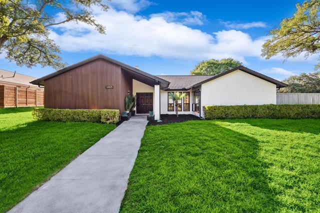 Primary Photo - 16825 Park Hill Dr