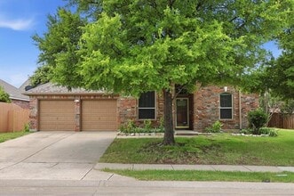 Building Photo - 751 Trail Dr