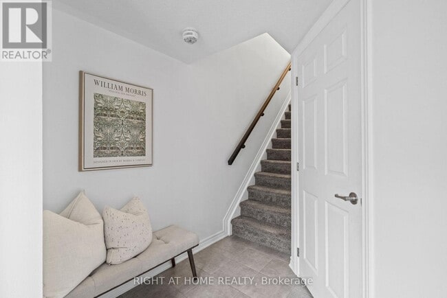 Building Photo - 403 Gerardia Ln
