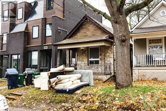 Building Photo - 157 Boultbee Ave