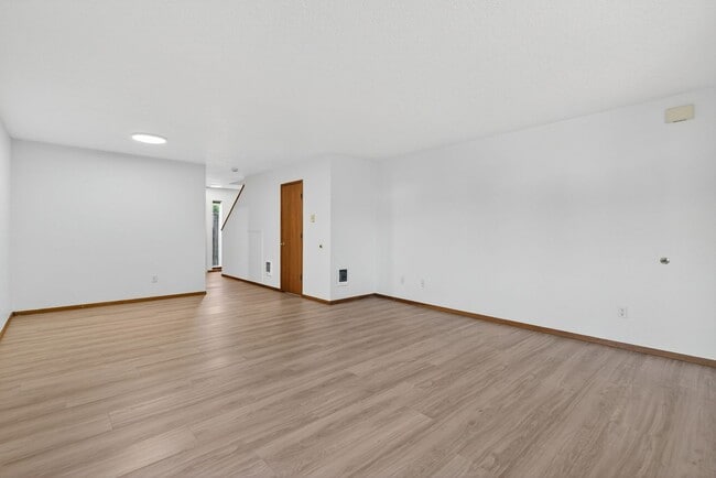 Foto del edificio - 470-470 W Gloucester St