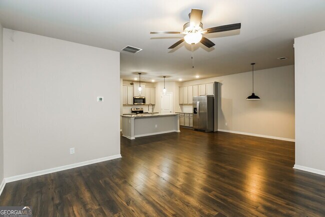 Building Photo - 1195 Spring Marsh Ct NE
