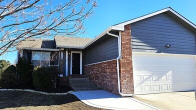 Building Photo - 1722 Pear Tree Ct