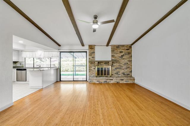 Building Photo - 3017 Rockett Dr