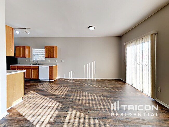 Foto del edificio - 3728 Charterhall Ln