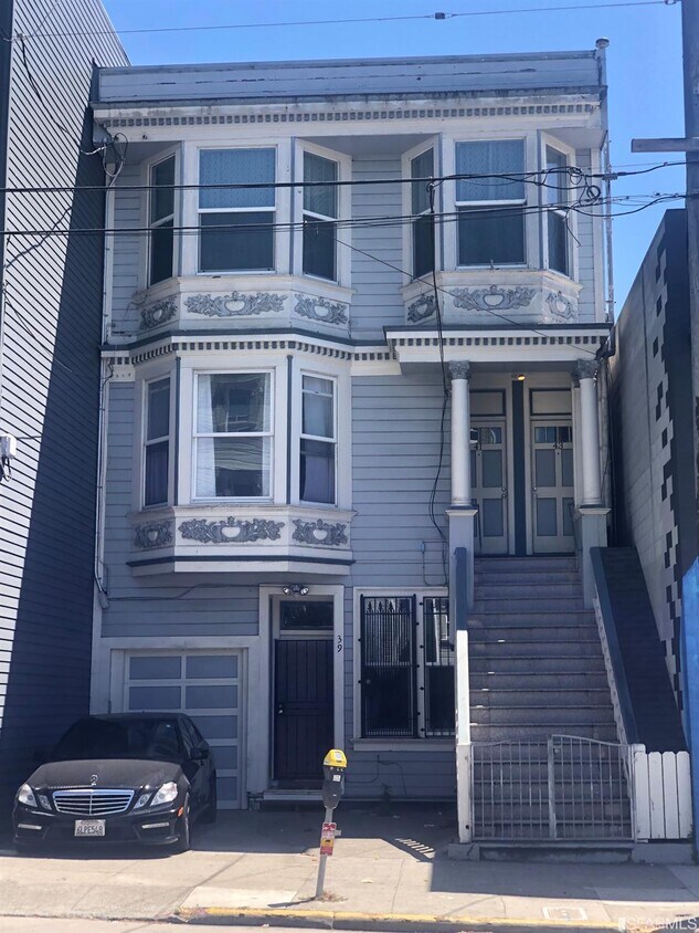 Primary Photo - 41 29th St