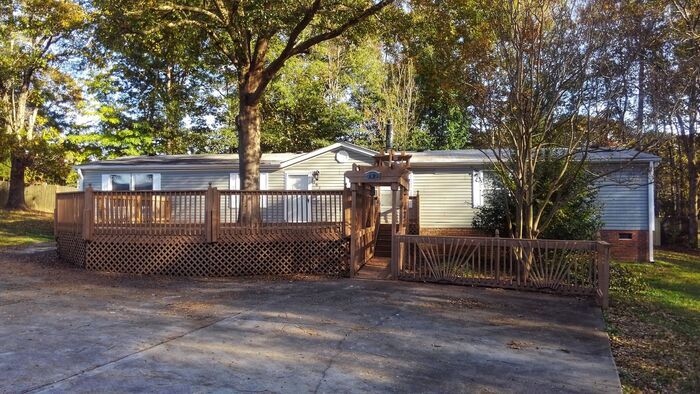 Foto principal - 363 Goldsmith Rd