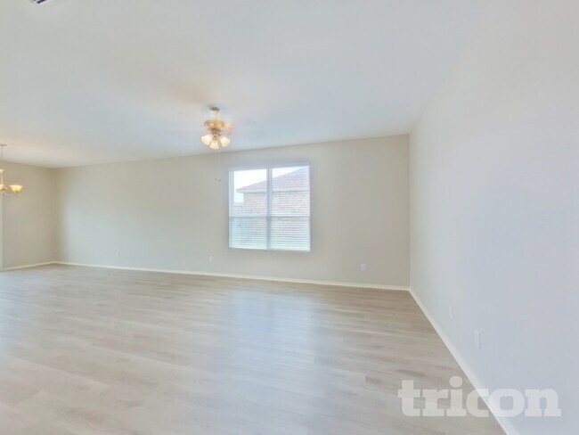 Building Photo - 416 San Lucas Dr