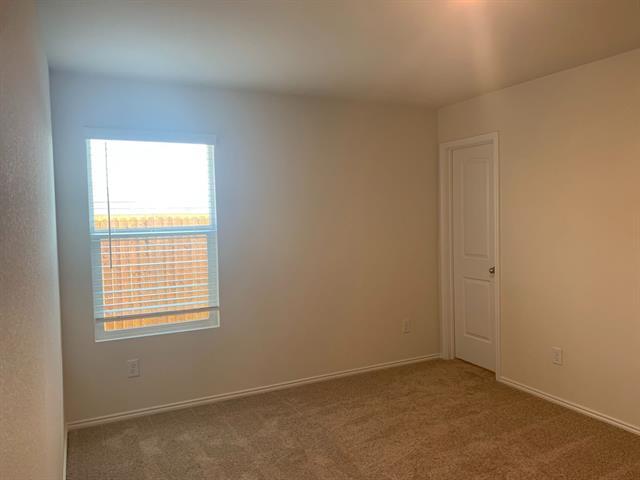 Foto del edificio - 4323 Johnstown Ln.