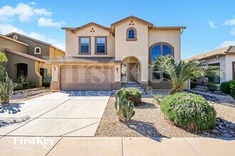 Building Photo - 725 W Desert Basin Dr