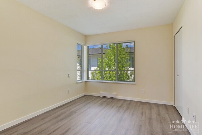 Building Photo - 18505 Laurensen Pl