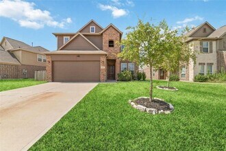 Building Photo - 2707 Golden Hills Ct